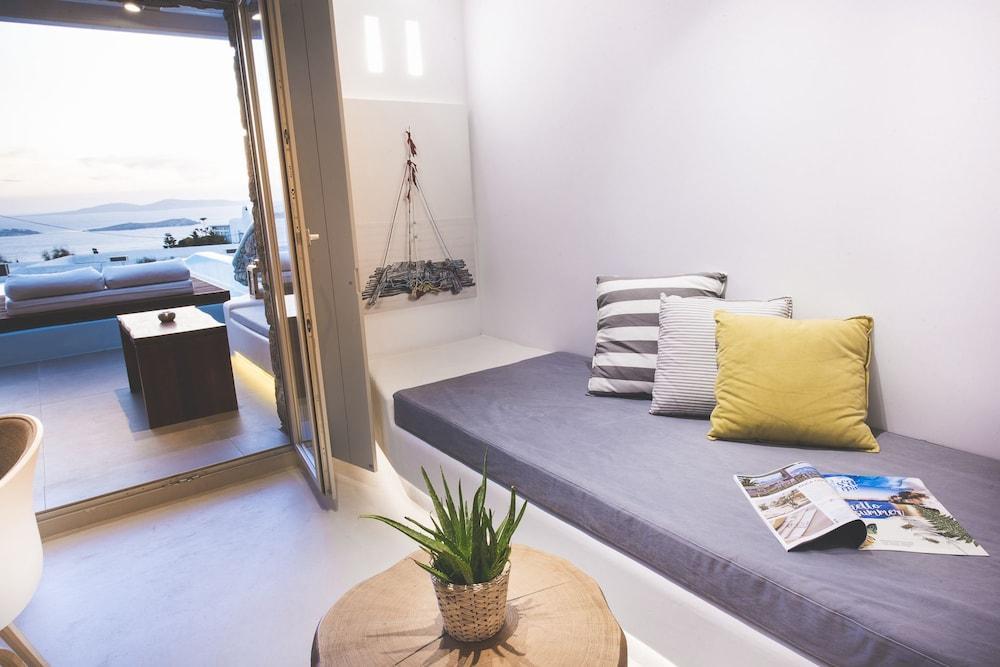 Adel Private Suites Mykonos Town Ngoại thất bức ảnh